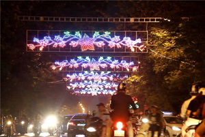 Вьетнам - уличные фонари